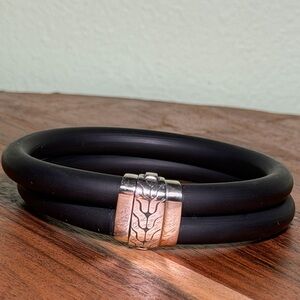 JOHN HARDY Black Robber Band and Sterling S .925, Bracelet. RARE Size 9 inches